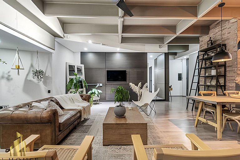 5G 904 - Chic Apt in Provenza with Bathtub/Balcony