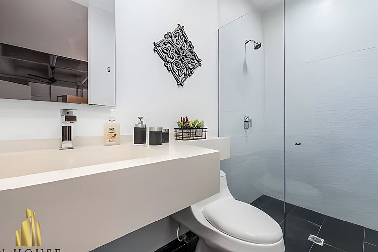 5G 1204 - Apt elegante con vistas desde el balcón