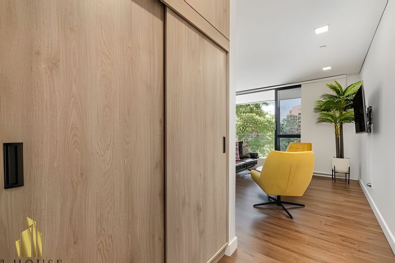 Art Living 302 - Luxury & large Apt/pool/sauna/gym