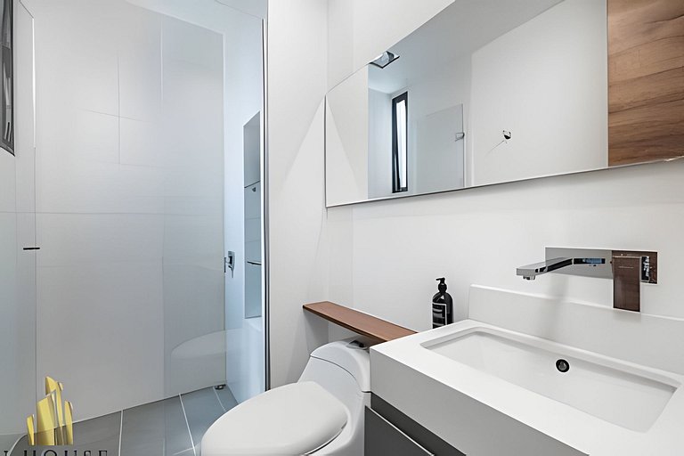 Art Living 302 - Luxury & large Apt/pool/sauna/gym