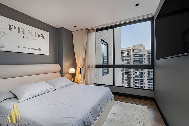 Art Living 1504 - Luxe City View Suite, XL Balcony