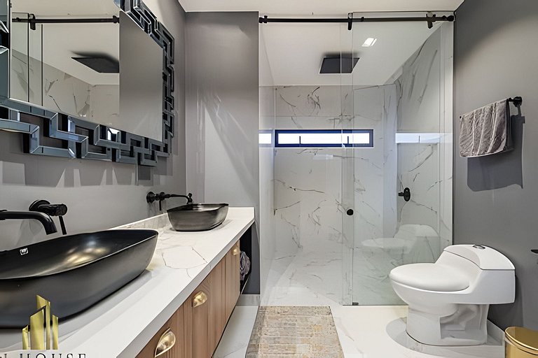 Art Living 1504 - Luxe City View Suite, XL Balcony