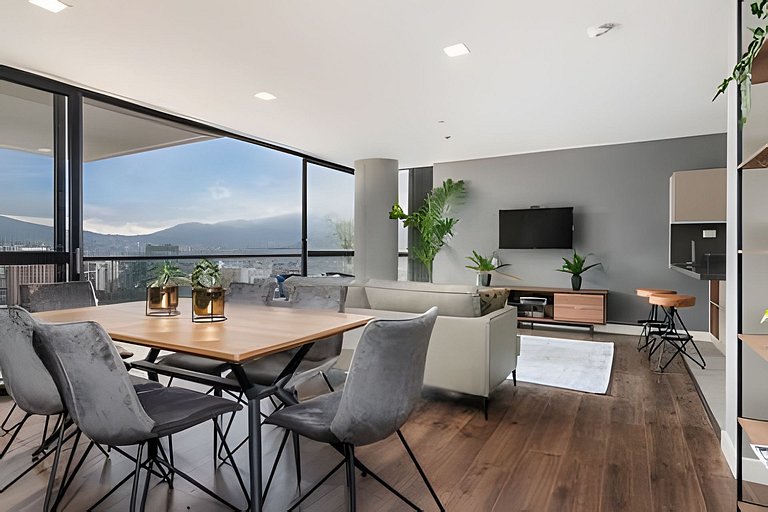 Art Living 1204 - Luminous Loft, Views & Pool