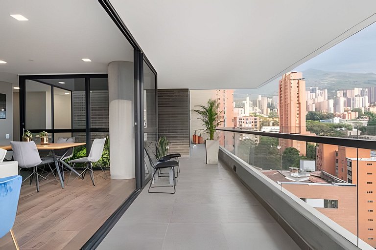 Art Living 1204 - Luminous Loft, Views & Pool