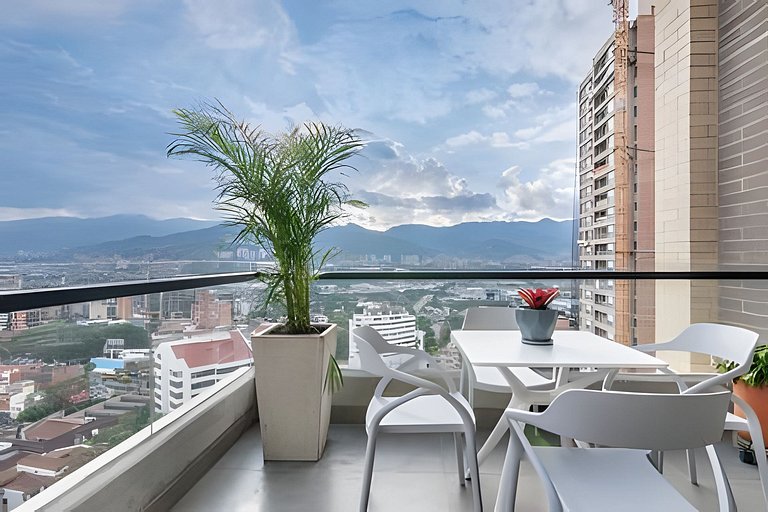 Art Living 1204 - Luminous Loft, Views & Pool