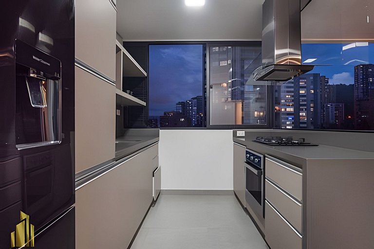 Art Living 702 - Loft elegante piscina/gym/sauna