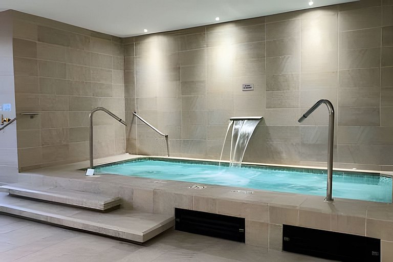 Art Living 402 - Exclusive and Luxury Apt w/ Pool