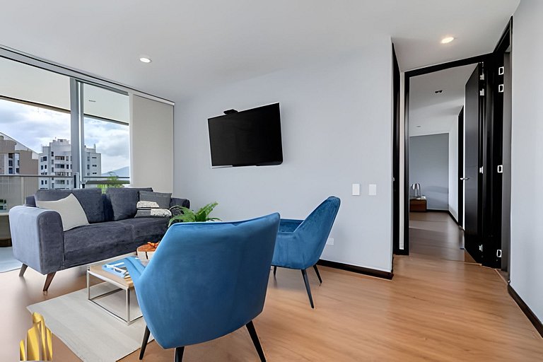 Life 703 - Contemporary/Well-Lit Apt/Sunset Views