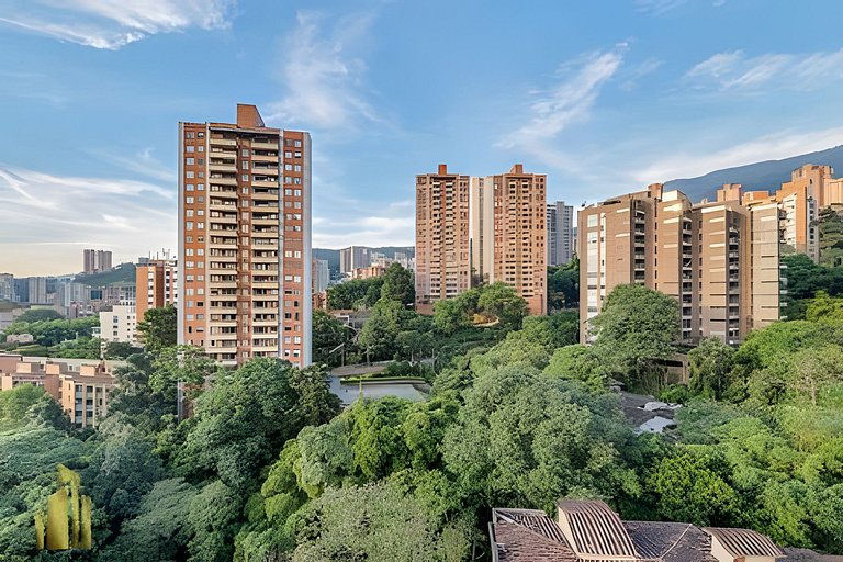 Provenza Life 1001 - Airy apt w priv balcony & gym