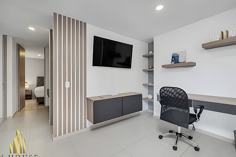 Metropolitan 2226-Familiar Bright Apt/Priv balcony