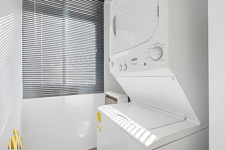 Metropolitan 1217-Serene/Comfy Apt/Priv balcony/AC