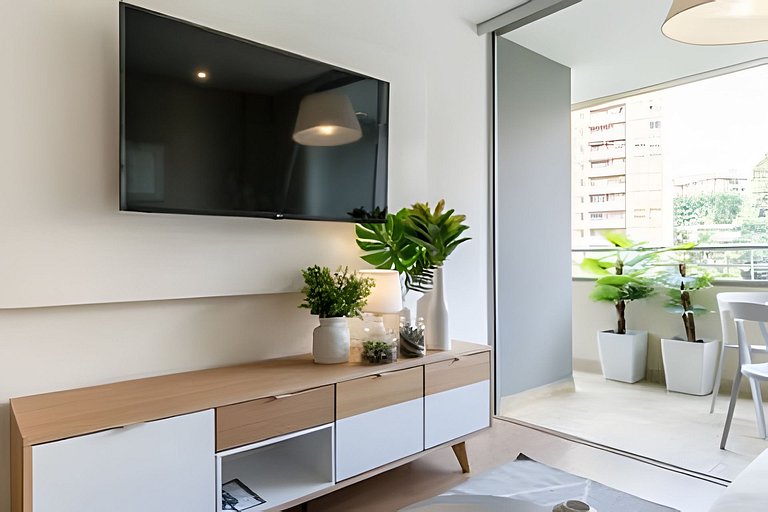 Provenza Life 603 - Chic Urban Retreat