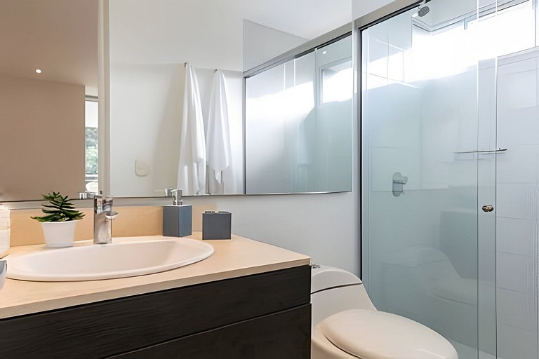 Provenza Life 603 - Chic Urban Retreat