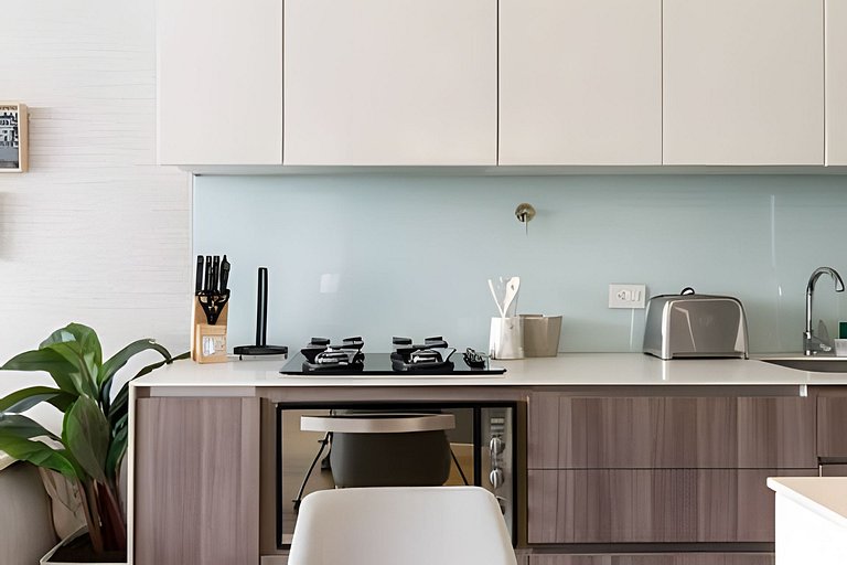 Provenza Life 603 - Chic Urban Retreat