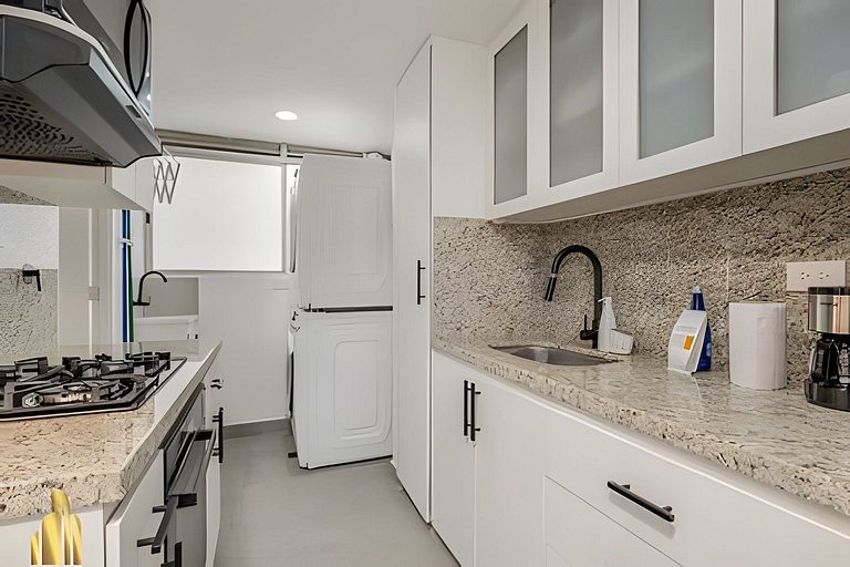 Acqualina 1104-Tranquilo y acogedor apt en Poblado