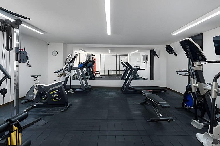 Lucca 1605 - Welcoming Apt/Priv balcony/pool/gym