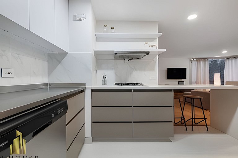 Altos Alejandría 601 - Elegant Apt/Private balcony