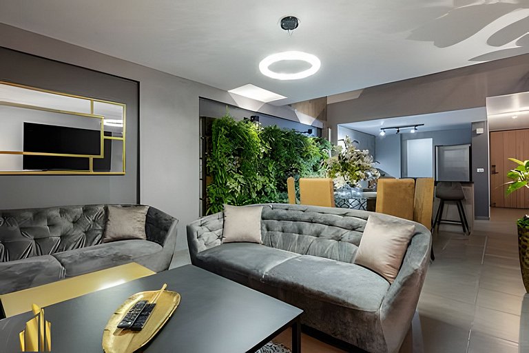 Alfaro 402 - Private PH with terrace/poblado