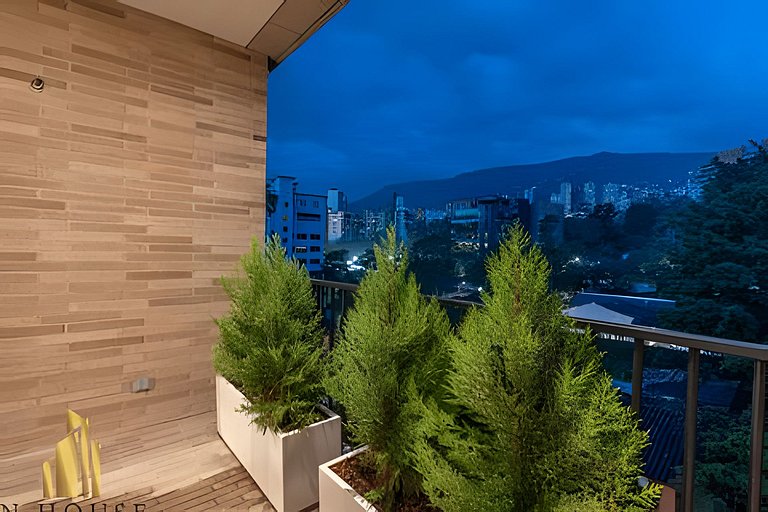 C42 502 - Stay in Style & Comfort at El Poblado