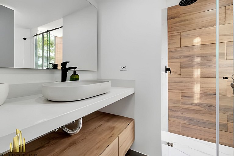 Bosques Alejandria 512 - Airy Apt/Greenery & Pool