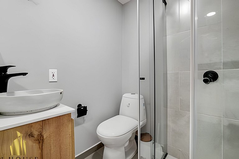 Bosques Alejandria 512 - Airy Apt/Greenery & Pool