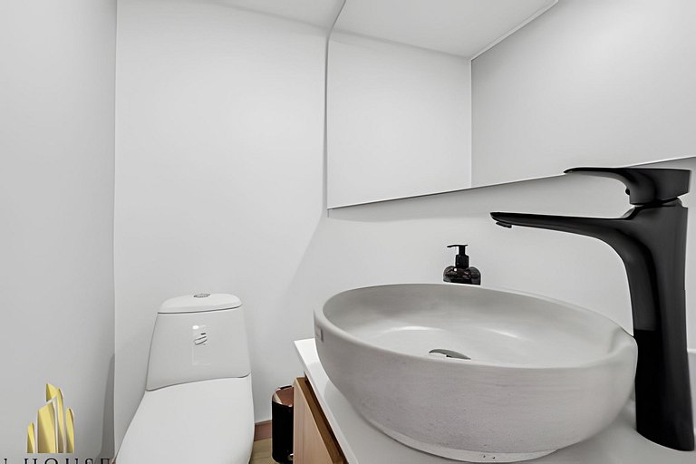 Bosques Alejandria 512 - Airy Apt/Greenery & Pool
