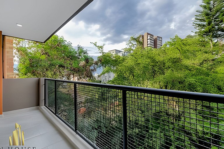 Bosques Alejandria 512 - Airy Apt/Greenery & Pool