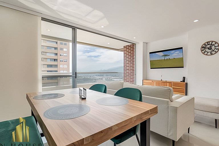 R. Del Río 2603 - Style, Comfort & Prime Location