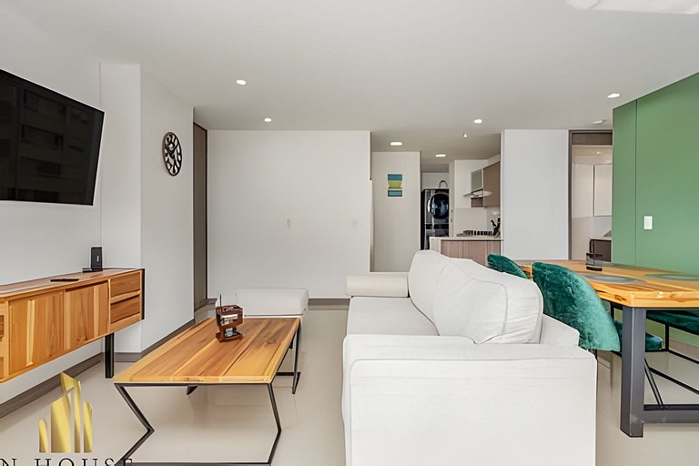 R. Del Río 2603 - Style, Comfort & Prime Location