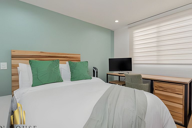 R. Del Río 2603 - Style, Comfort & Prime Location