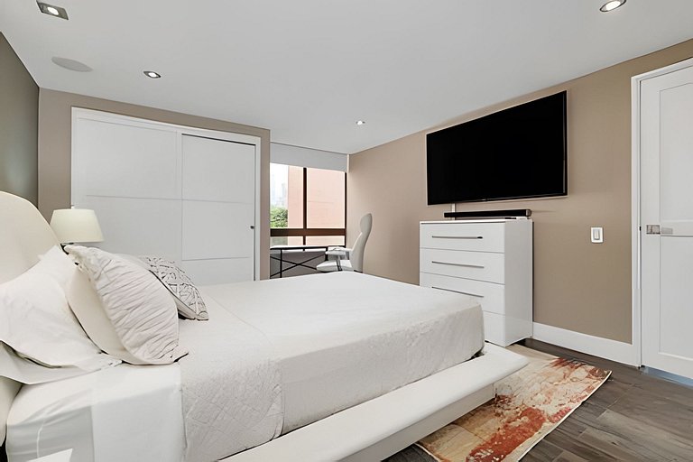 Bosques De Vizcaya 505/Luxury and Space in Harmony