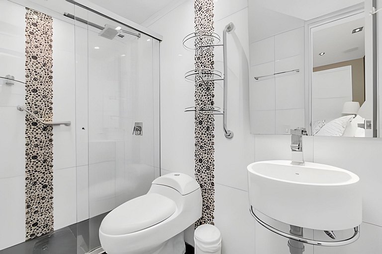 Bosques De Vizcaya 505/Luxury and Space in Harmony