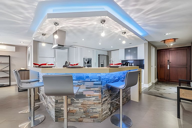 Bosques De Vizcaya 505/Luxury and Space in Harmony