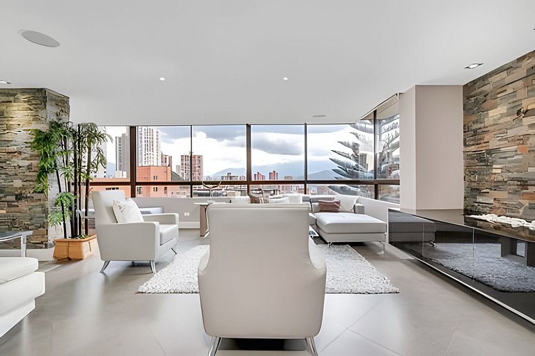 Bosques De Vizcaya 505/Luxury and Space in Harmony