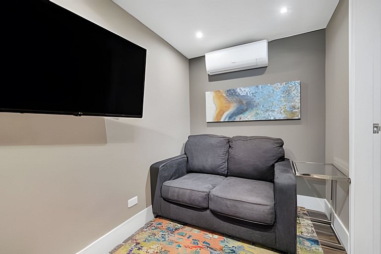 Bosques De Vizcaya 505/Luxury and Space in Harmony