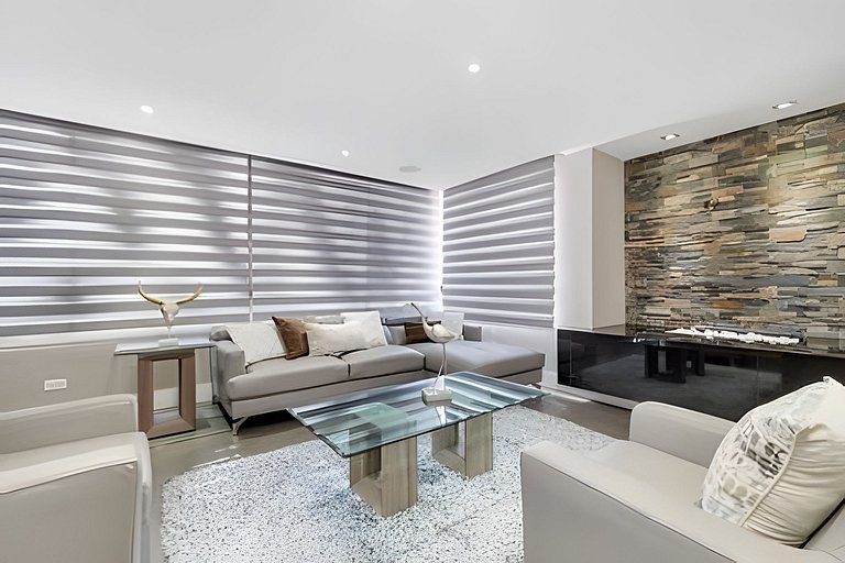 Bosques De Vizcaya 505/Luxury and Space in Harmony