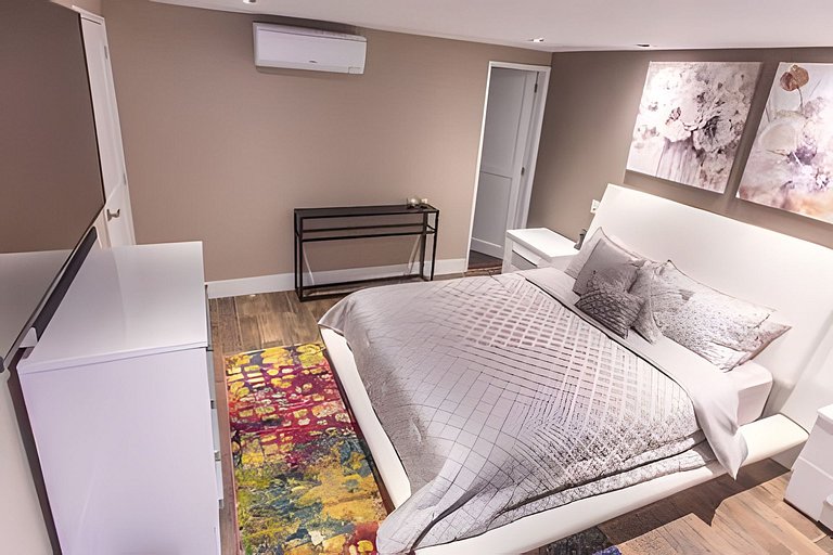 Bosques De Vizcaya 505/Luxury and Space in Harmony