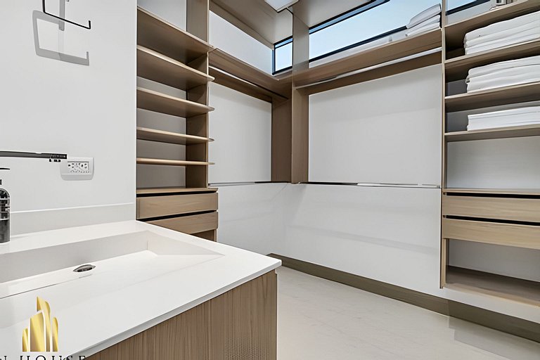 Q Tower 506 - Bright & Chic Loft In Poblado
