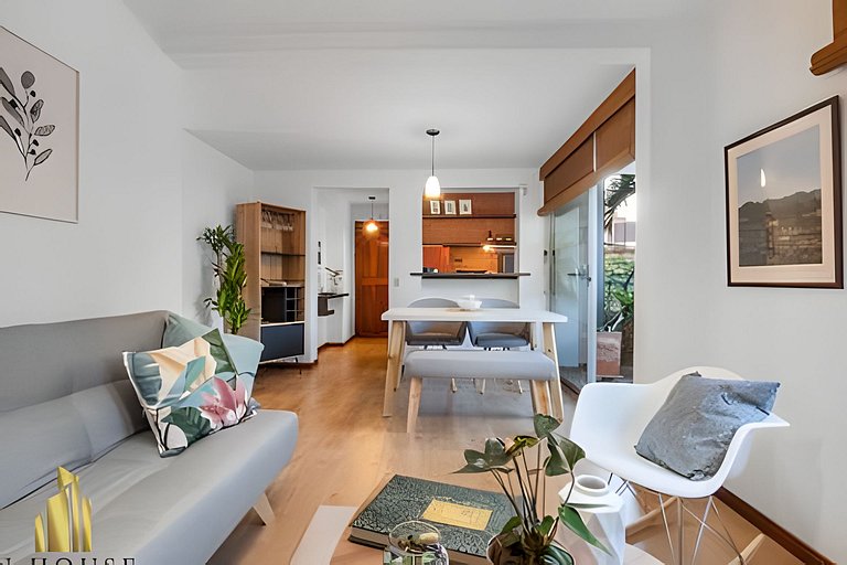 Torre pravia 201 - Loft sereno con balcón privado