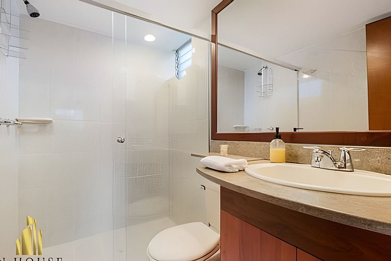 Torre pravia 201 - Loft sereno con balcón privado