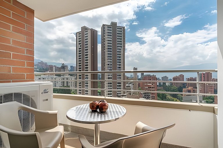 Vergel 1807 - Fascinating apt with balcony
