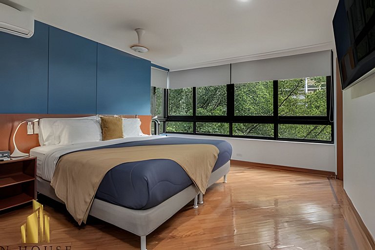 Castilla 601 - Spacious Family Retreat