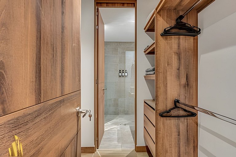 Distrito Vera 1023 - Chic & Cozy Apt Balcony