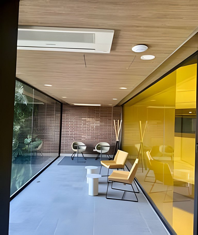 Distrito Vera 1023 - Chic & Cozy Apt Balcony