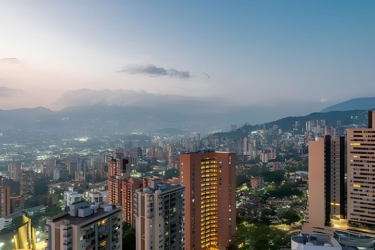 Wall 2802: Refugio elegante con vistas a la ciudad