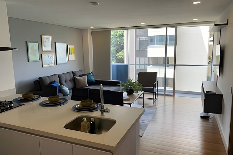 Campestre 605 - Cozy Studio with AC and Balcony