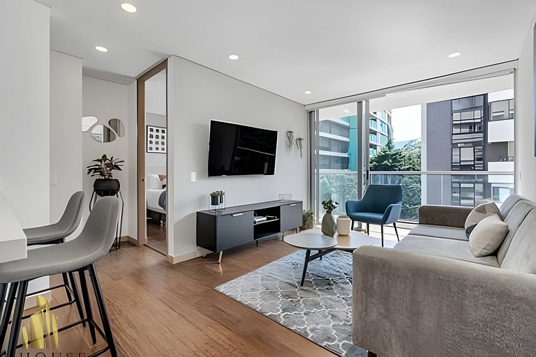 Campestre 704 - Sophisticated Apt with AC & gym