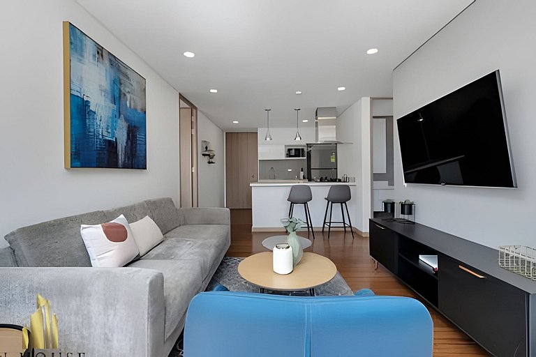 Campestre 704 - Sophisticated Apt with AC & gym