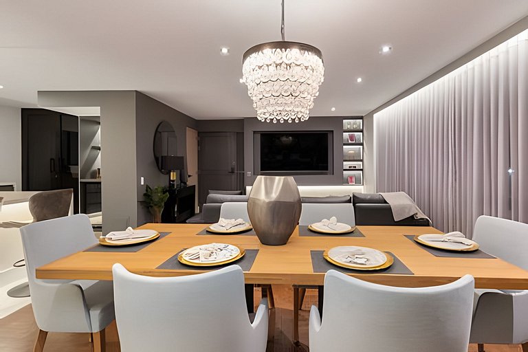 Florida 702 - Comfort and Style in Poblado / AC