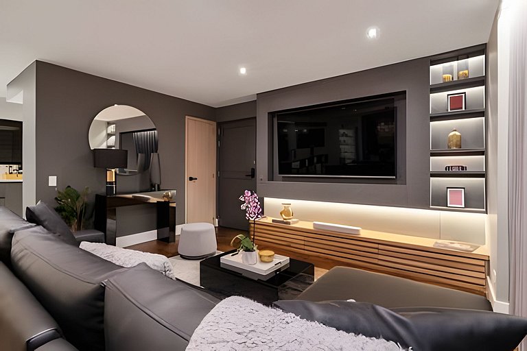 Florida 702 - Comfort and Style in Poblado / AC